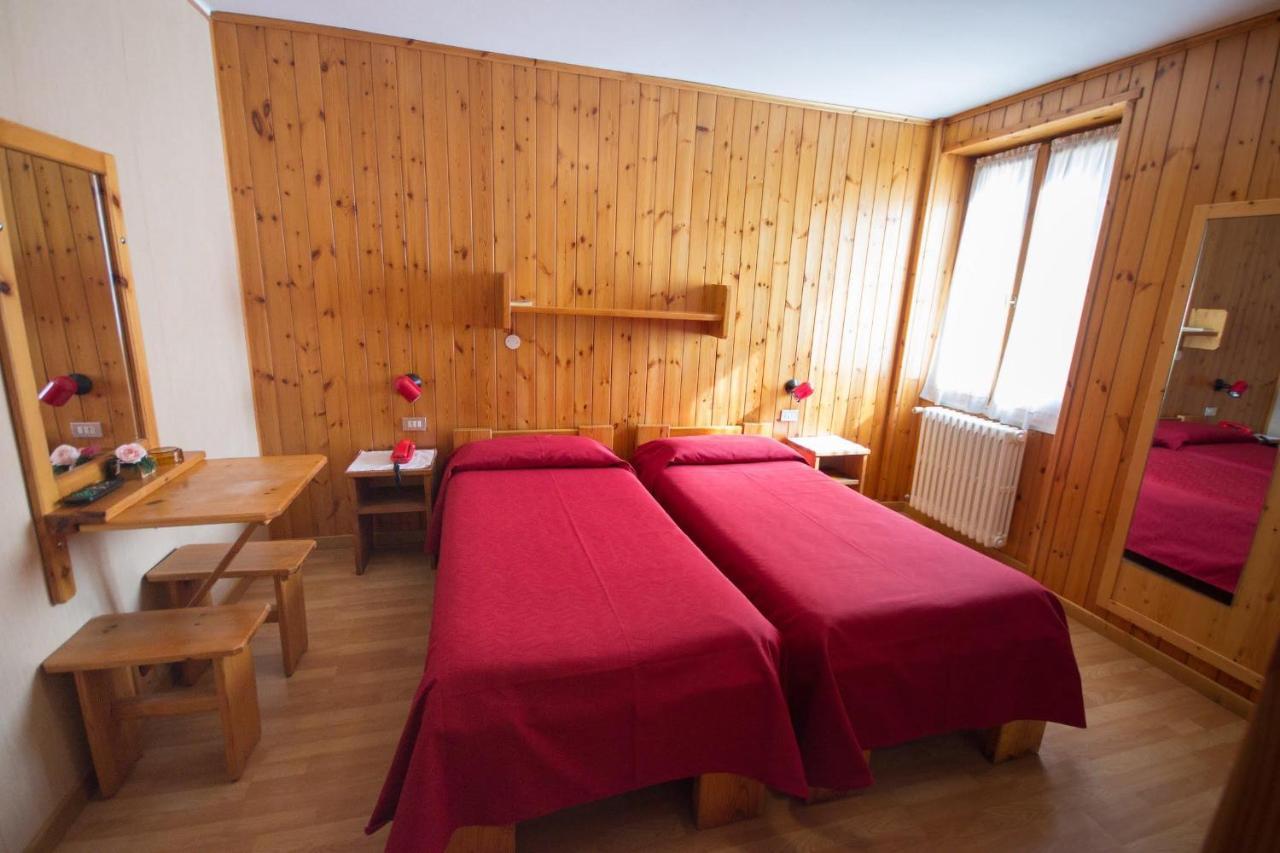Meuble Albergo Dante Bormio Exterior photo