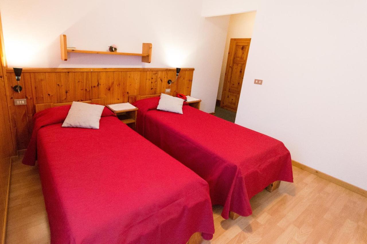 Meuble Albergo Dante Bormio Exterior photo