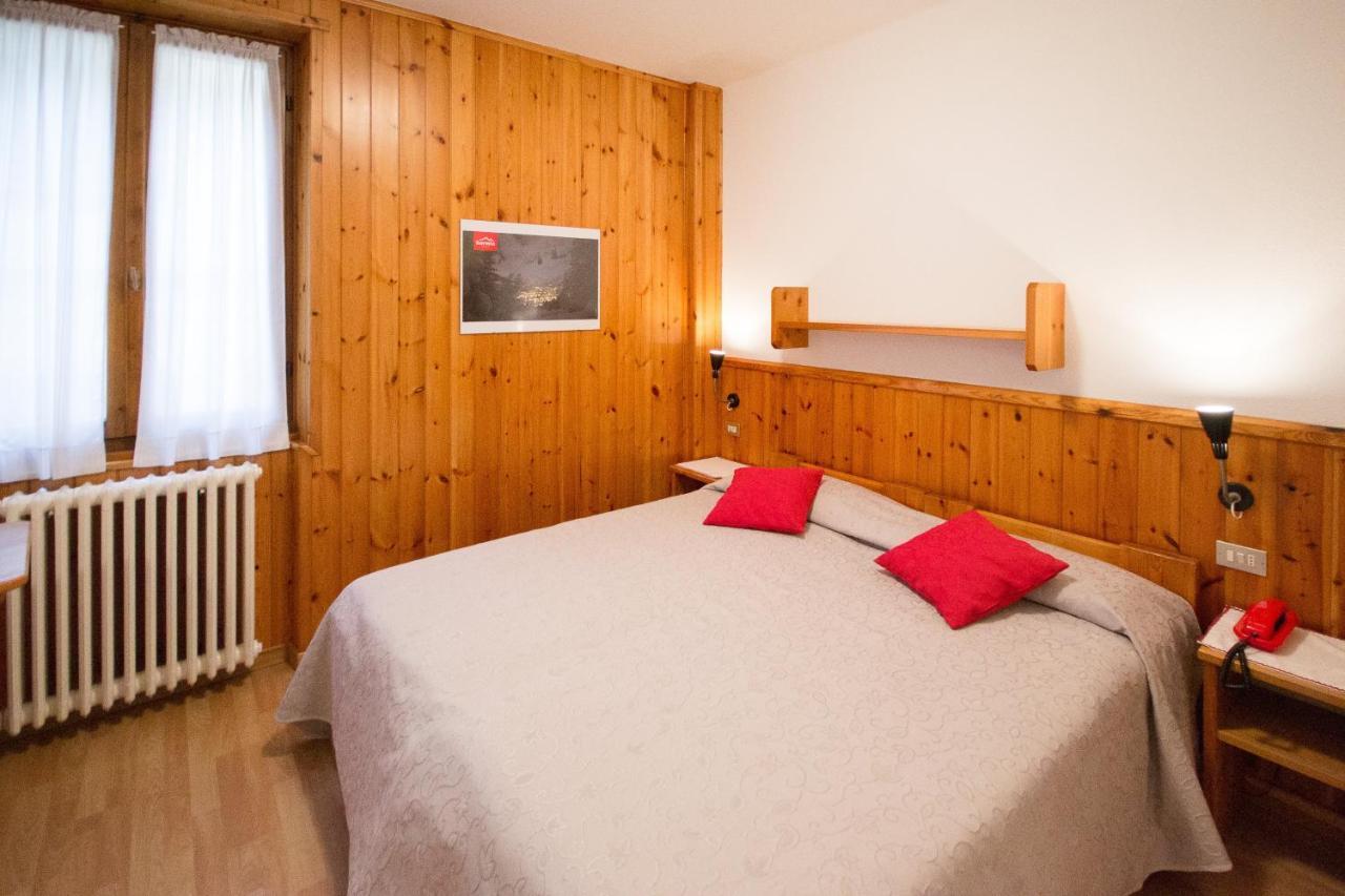 Meuble Albergo Dante Bormio Exterior photo