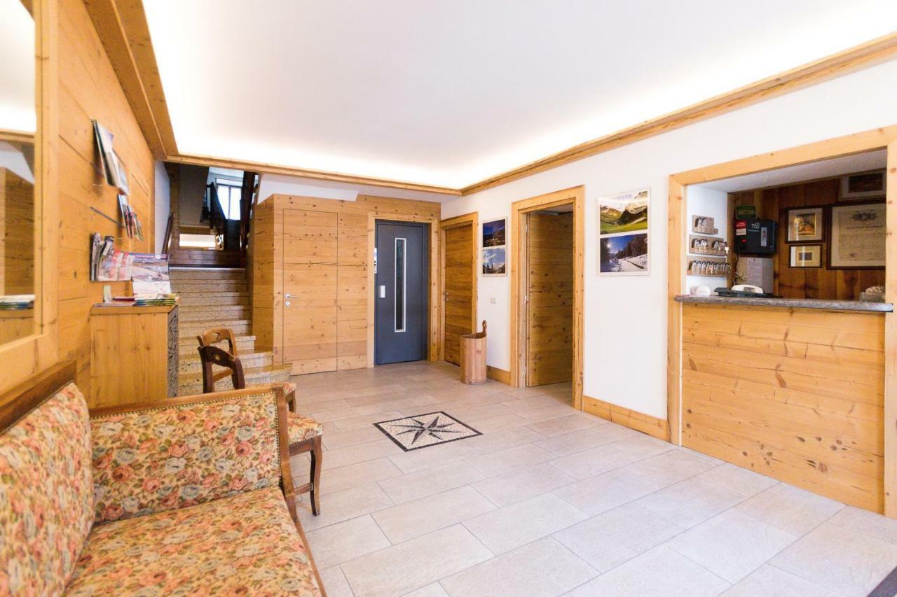 Meuble Albergo Dante Bormio Exterior photo